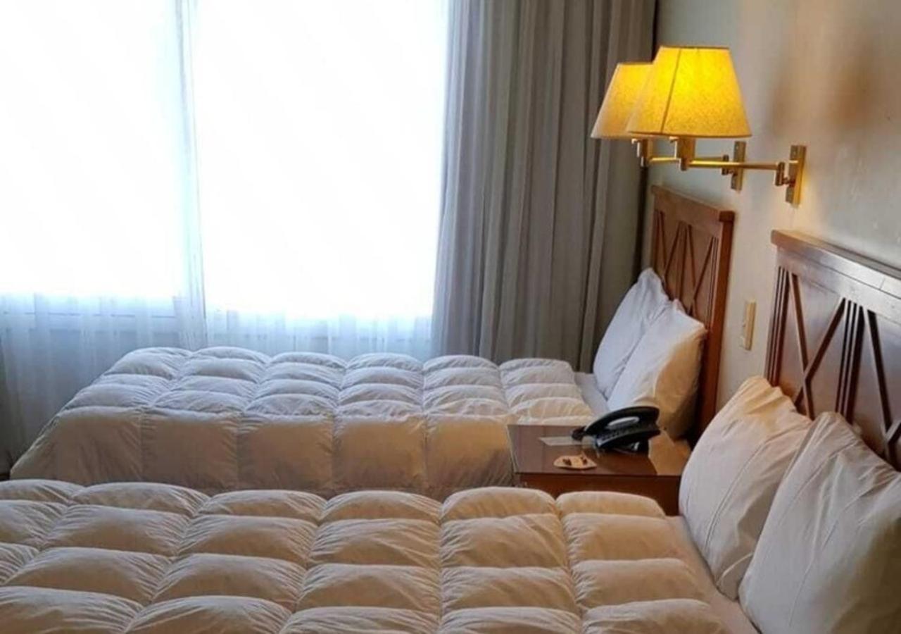 Paradores Austral Bahia Blanca Exterior photo