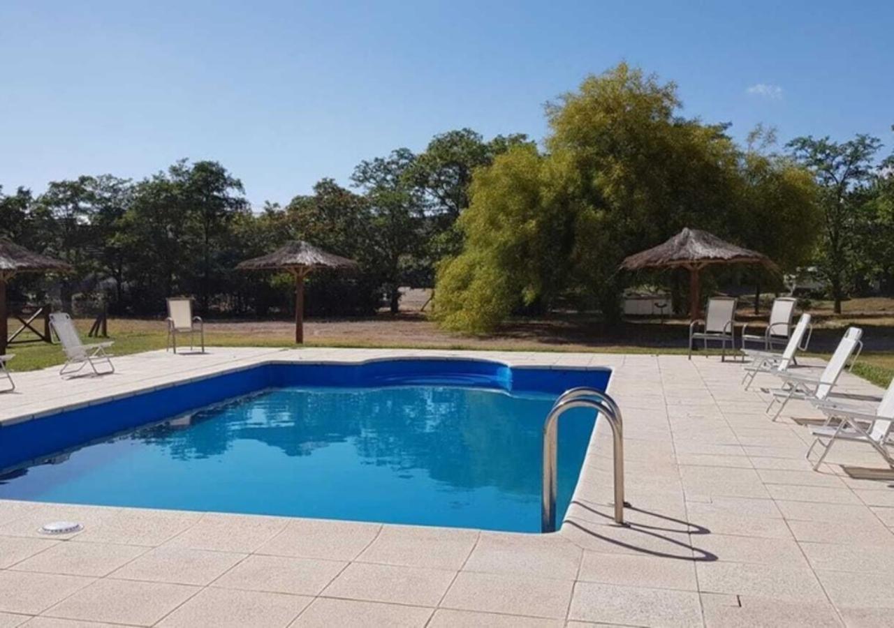 Paradores Austral Bahia Blanca Exterior photo